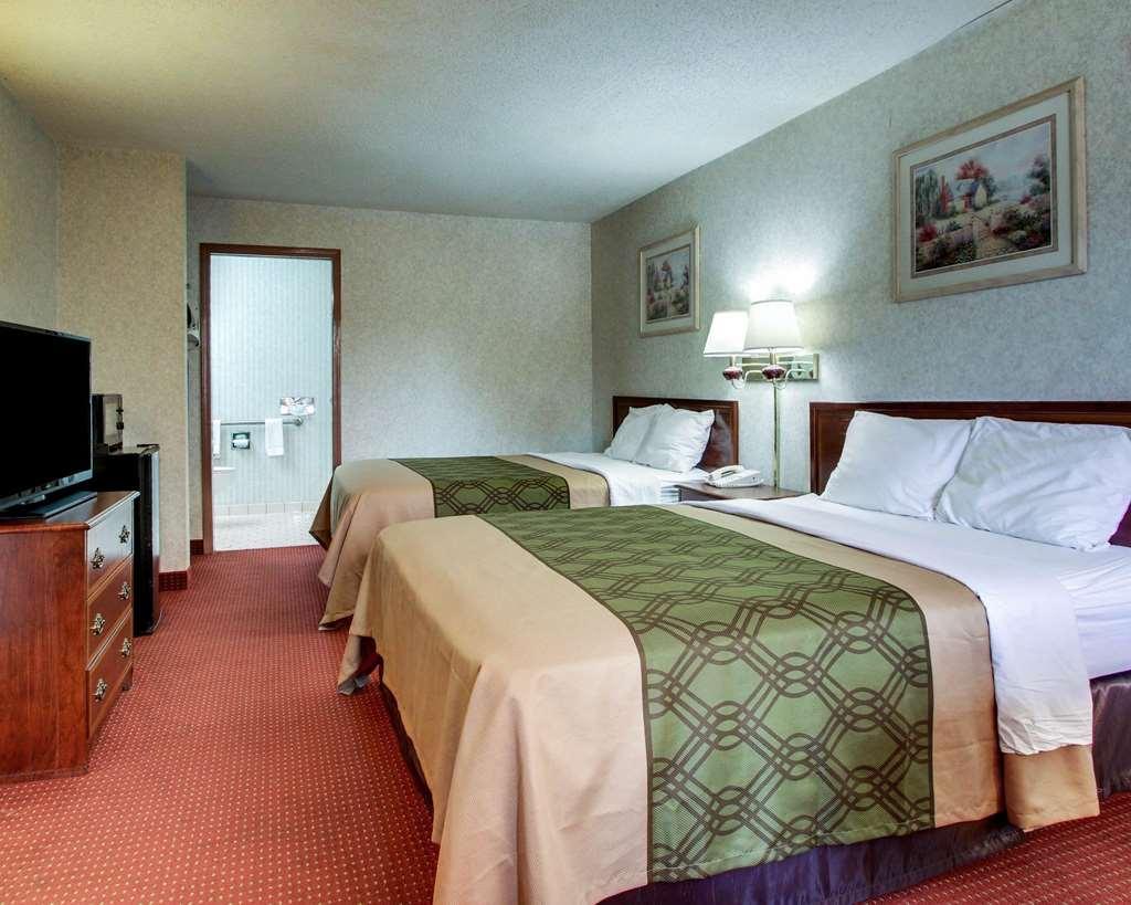 Hotel Econo &
